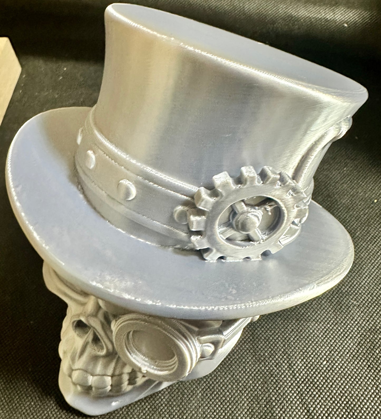 Steampunk Skull with Top Hat Statue
