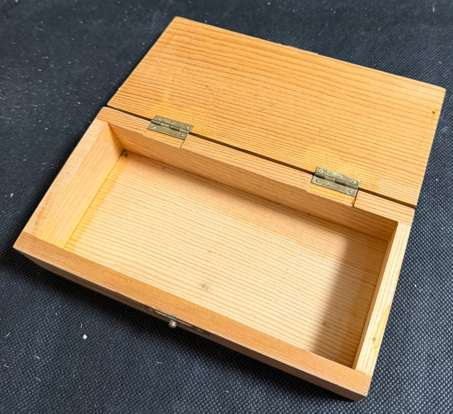 Great Wave of Hakkusai Box