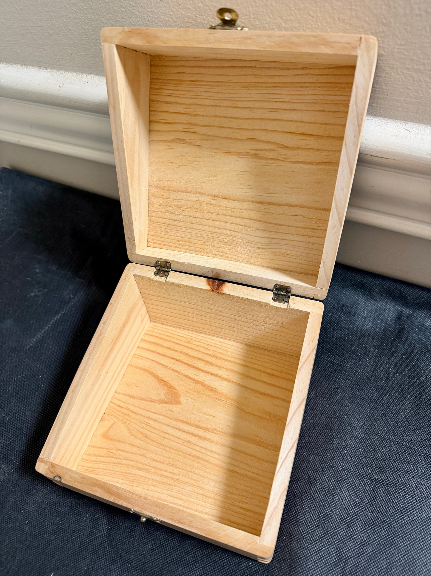 Shiny Math Rocks Storage Box