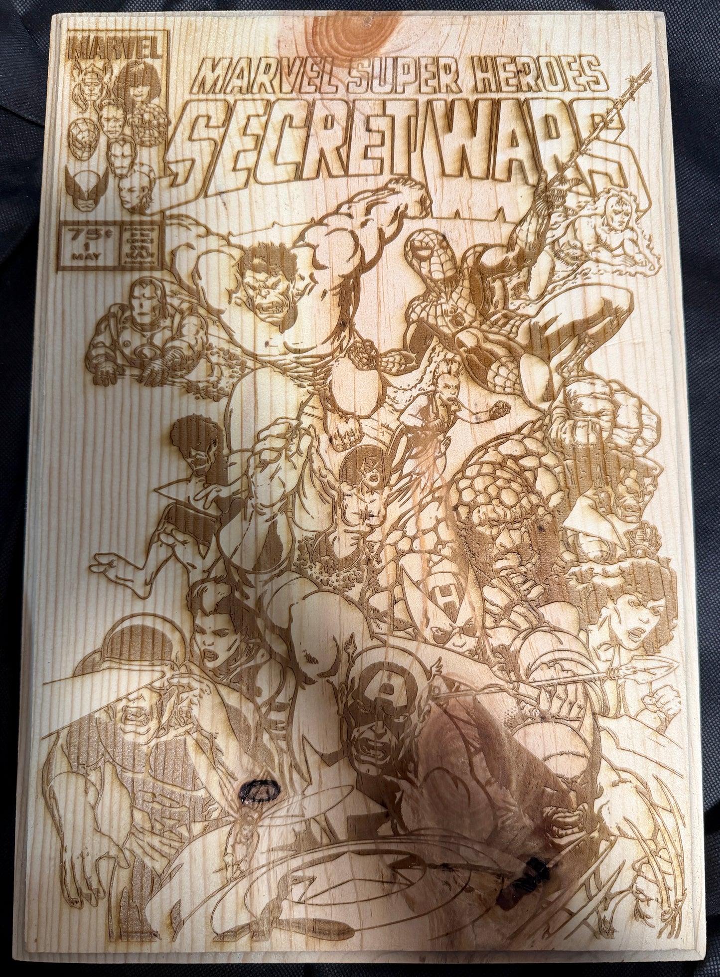 Marvel Superheroes Secret Wars Plaque