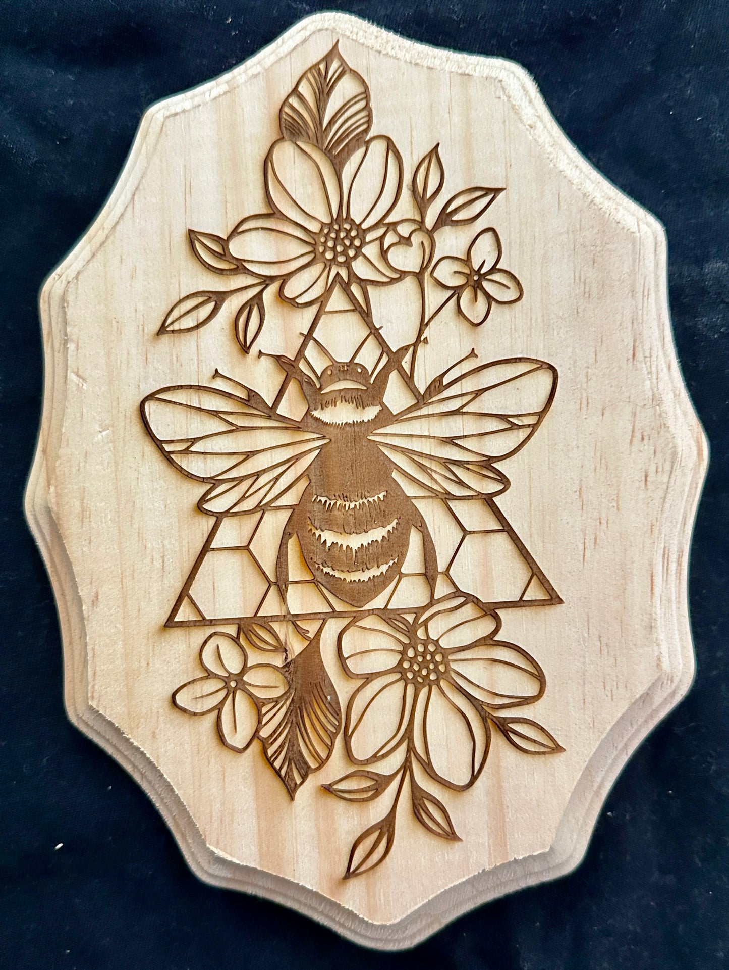 Bee and Flowers Plaque
