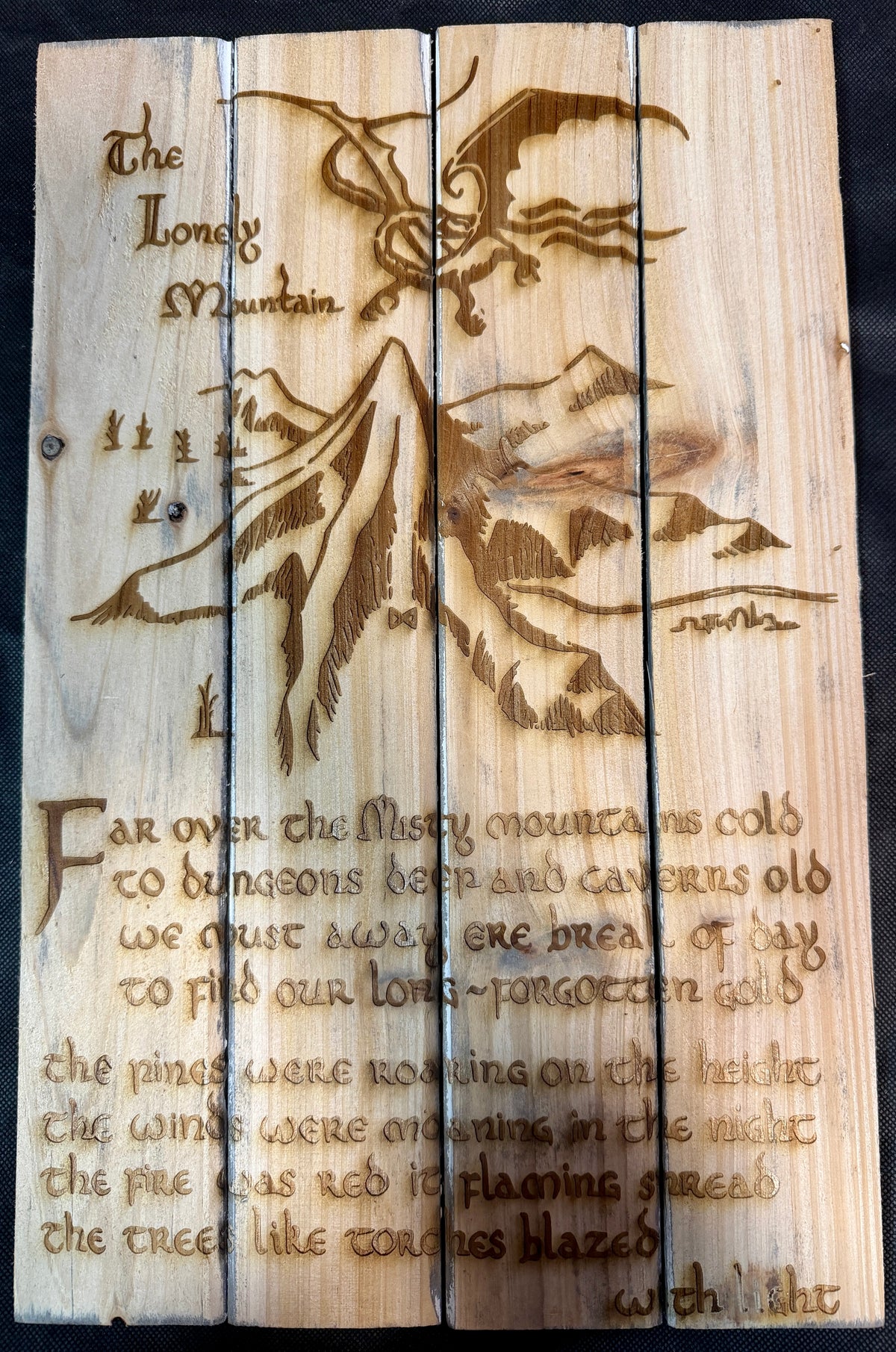 LOTR Hobbit The Lonely Mountain Plaque